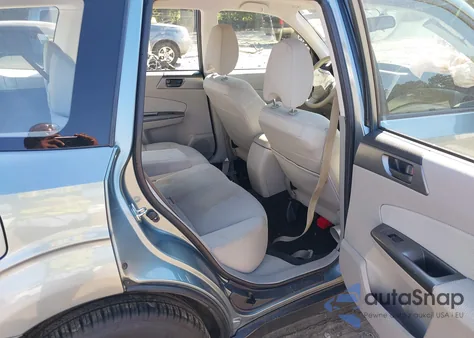 2011 Subaru Forester 2.5X z USA, uszkodzony, nr VIN JF2SHABC4BH776281